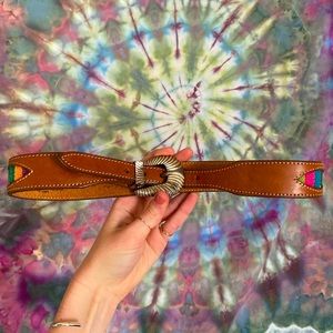 Vintage women’s western embroidered leather belt size XS